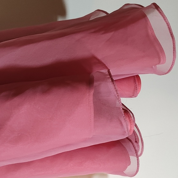 **5/$25** Vintage Pink Princess Gown - Picture 7 of 9